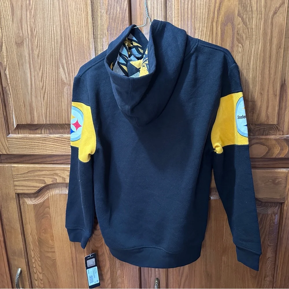 NFL Youth Size 10-12 Pittsburgh Steelers Black and‎ Gold Hoodie NEW Boy/Girl